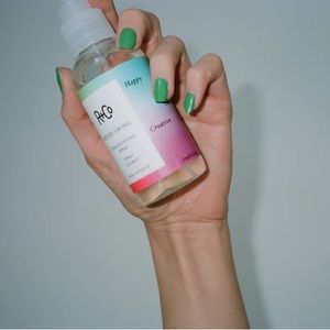 R&Co Mood Swing Straightening spray